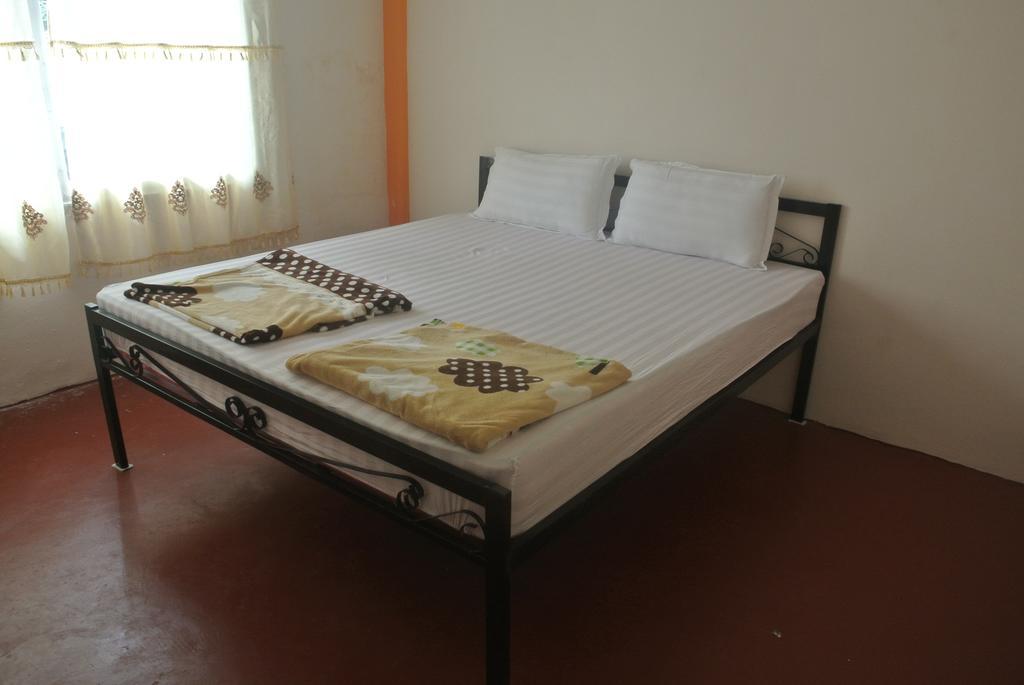 Orange Backpacker Hostel В'єнтьян Номер фото