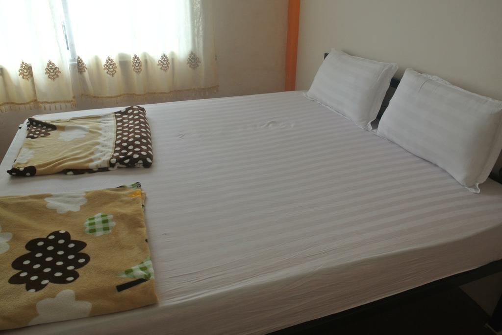 Orange Backpacker Hostel В'єнтьян Номер фото