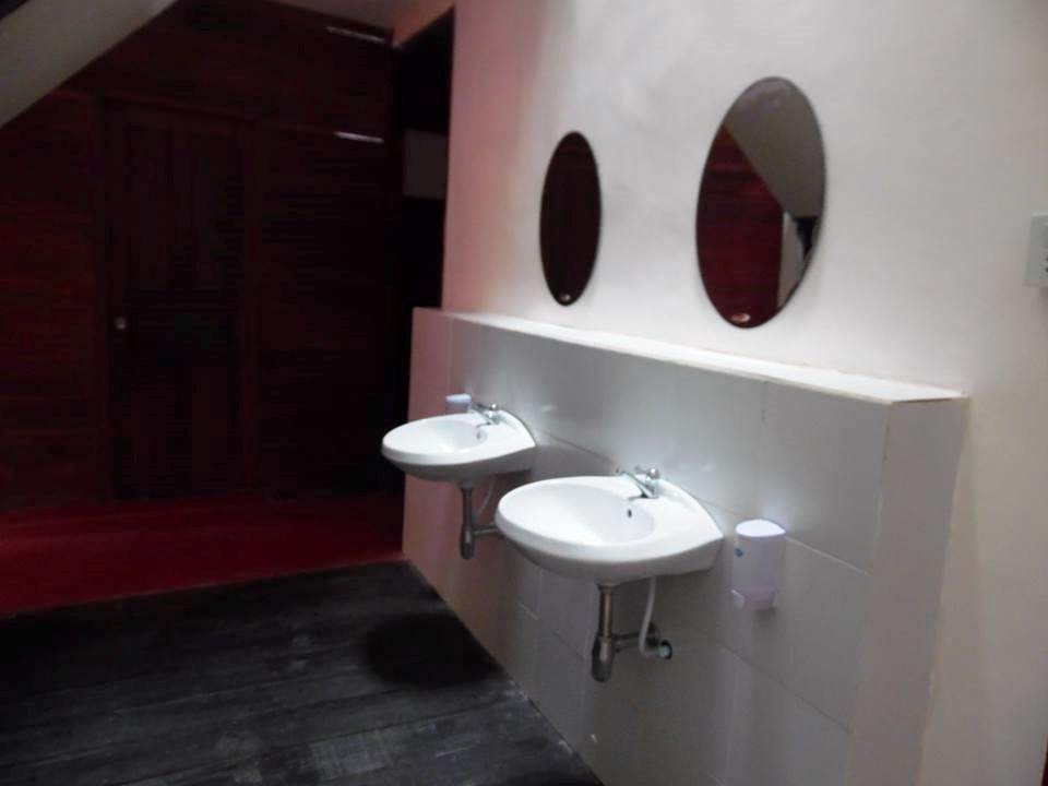 Orange Backpacker Hostel В'єнтьян Екстер'єр фото