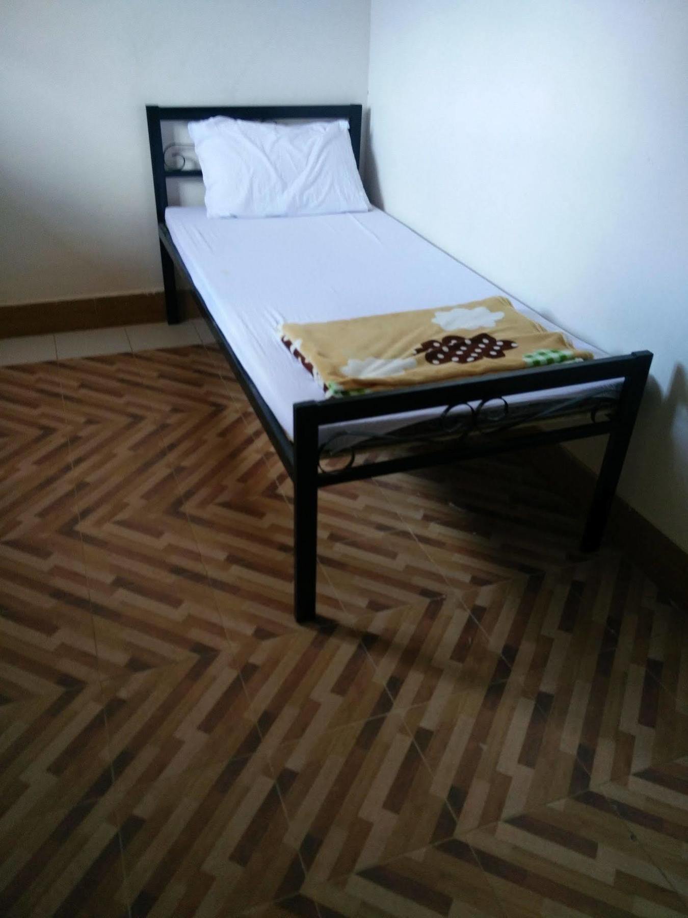 Orange Backpacker Hostel В'єнтьян Екстер'єр фото